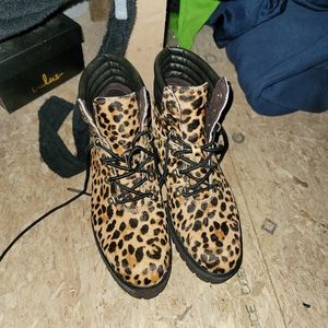 Timberland Leopard boots